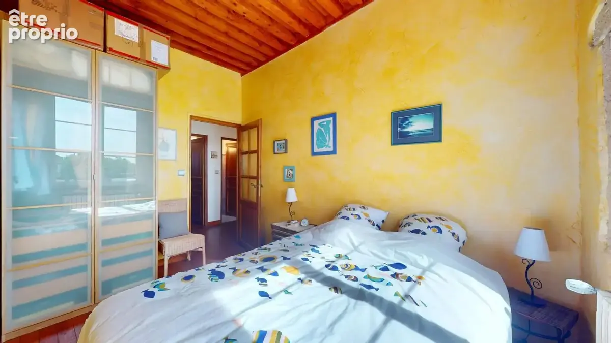 Cœur Croix-Rousse – Dernier étage – Appartement canut de charme - photo 9