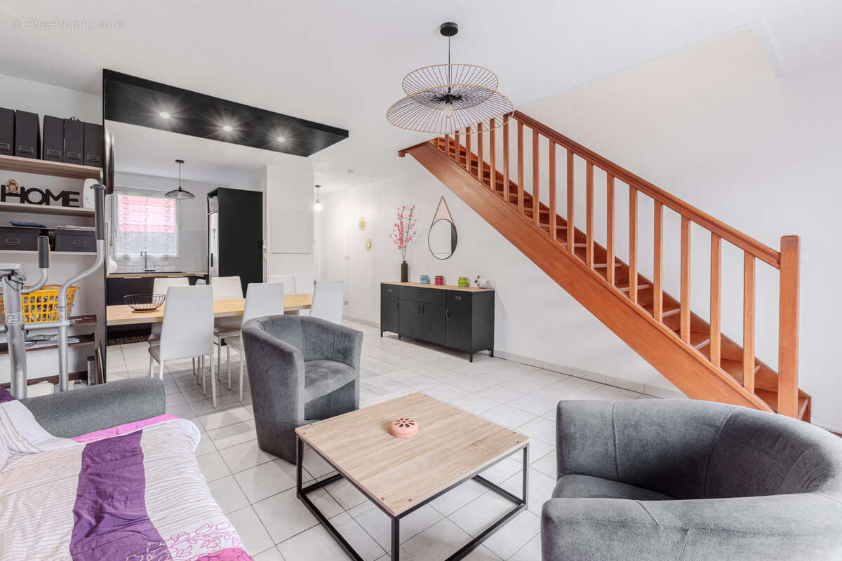 Maison à FENOUILLET