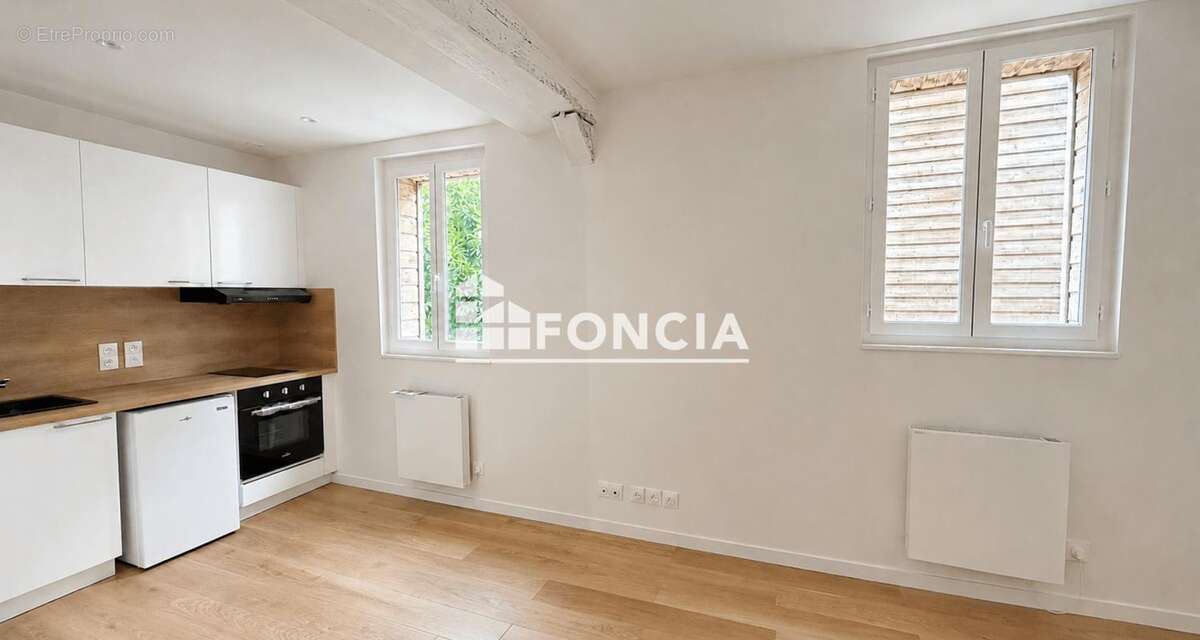ROUEN – Quartier Saint-Nicaise  Appartement entièrement rénové - photo 2