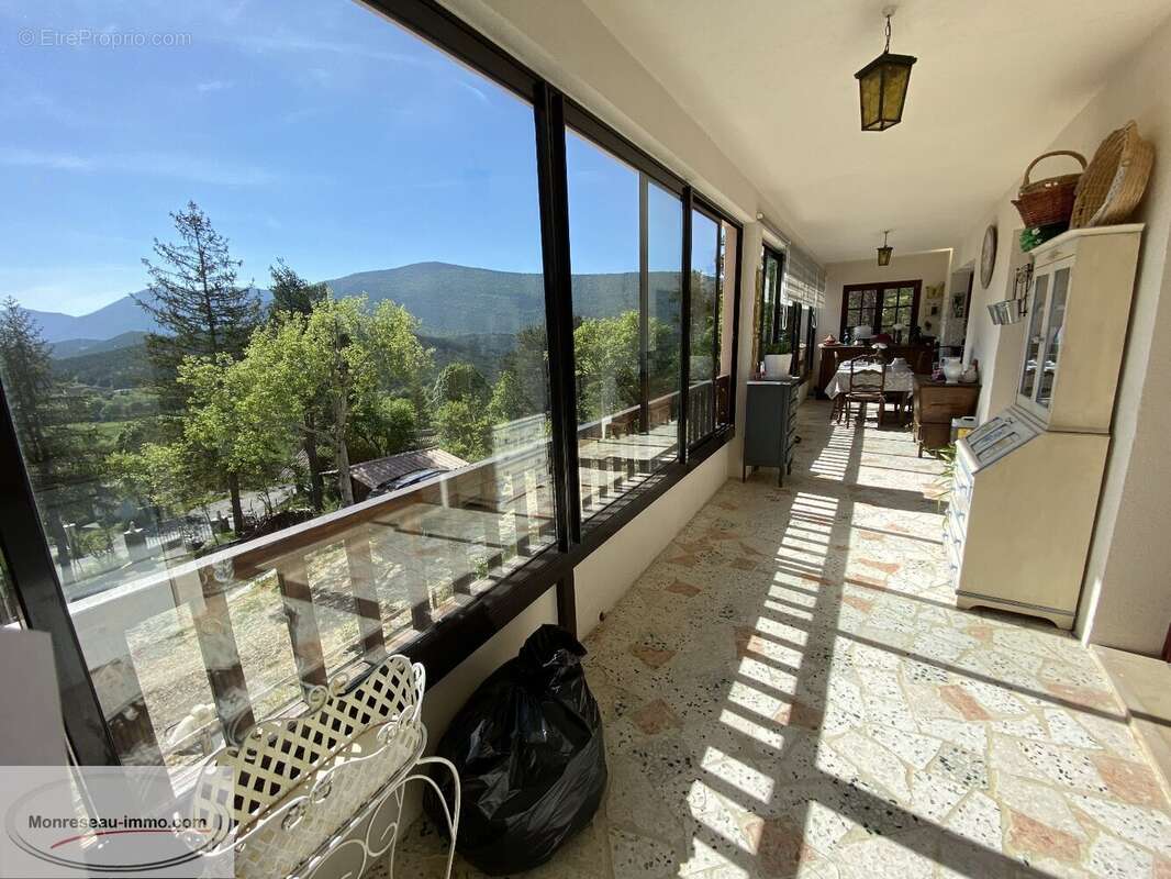 Maison à CHATEAUVIEUX