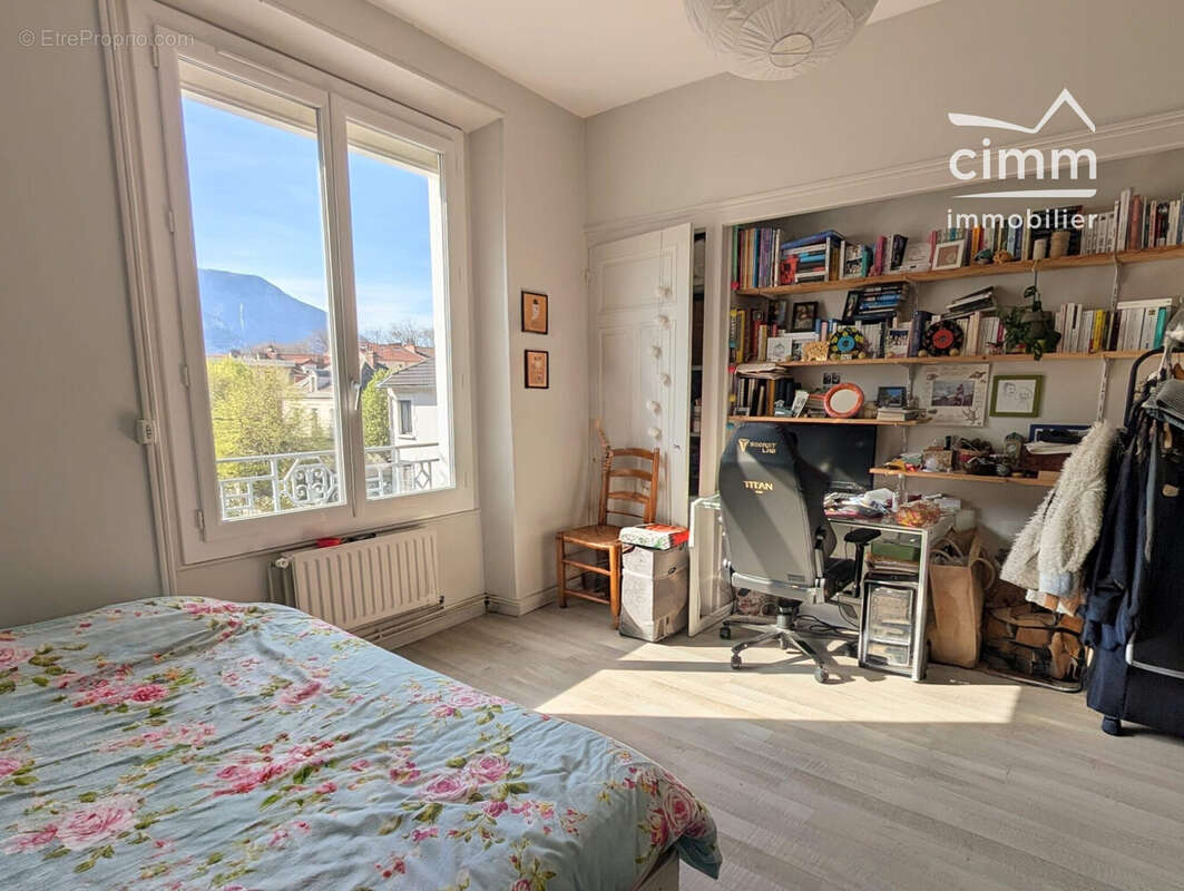 Appartement 68 m² à Grenoble  - photo 4