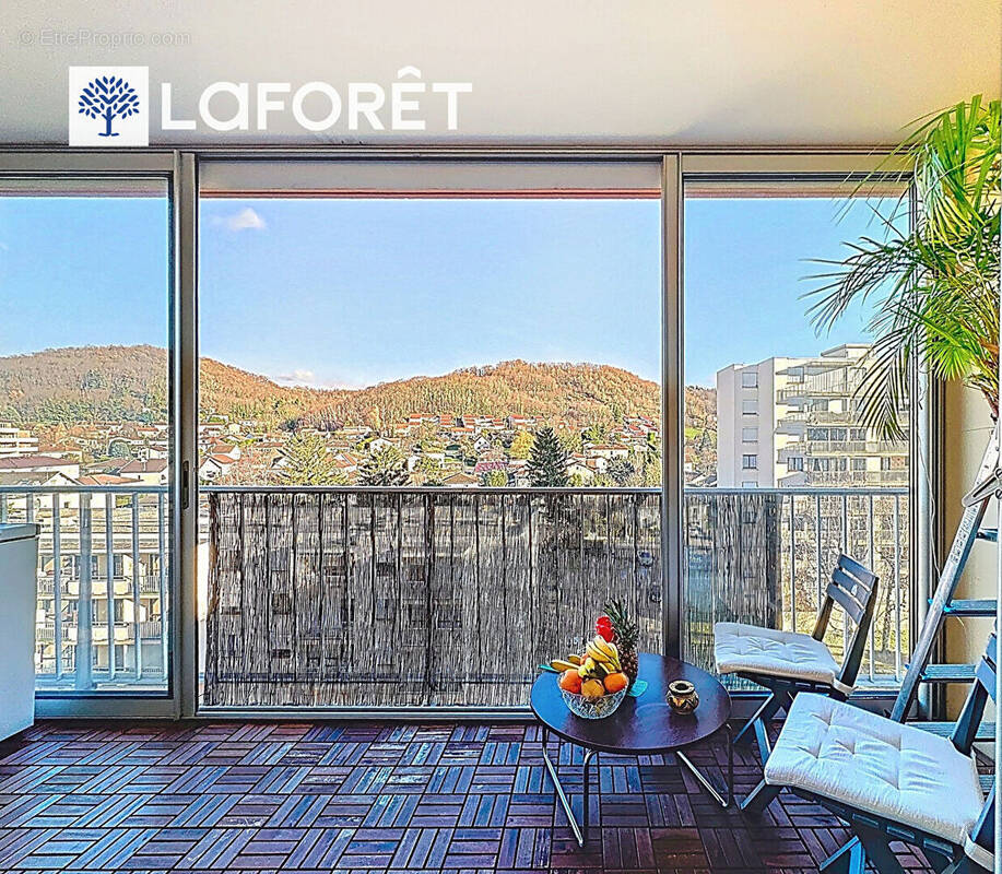 Appartement à BOURGOIN-JALLIEU