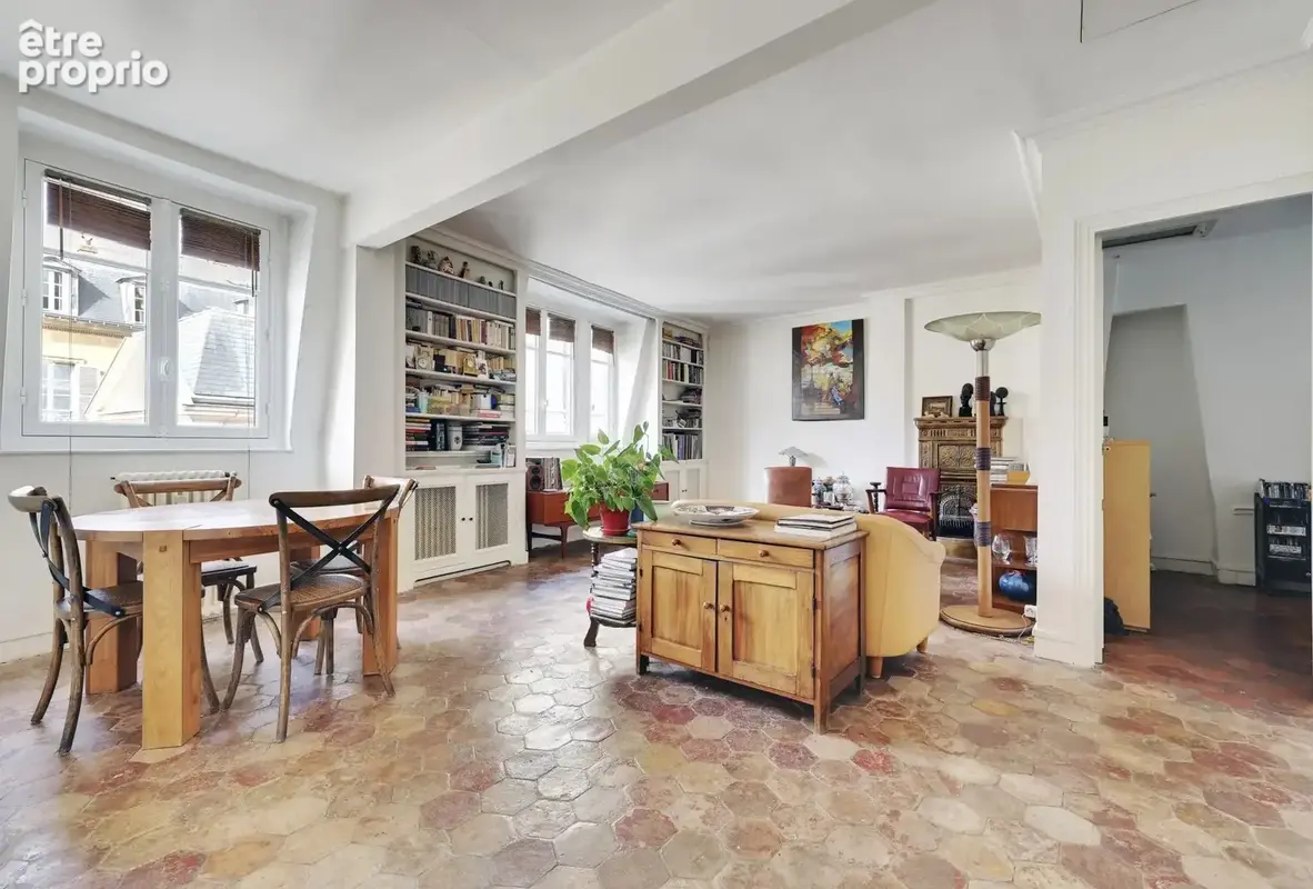 Paris 9e • nouvelle athènes • dernier étage d'un hôtel particulier de 1830 • appartement familial traversant • 99 m² • 3 chambre - photo 3