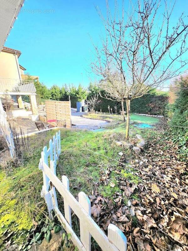 Photo 1 - Maison à CHARLY