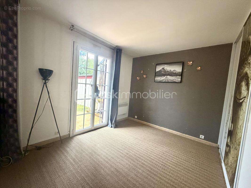 Maison familiale avec jardin – 4 chambres possibles – quartier pavillonnaire calme proche écoles, Carré Sénart - photo 7