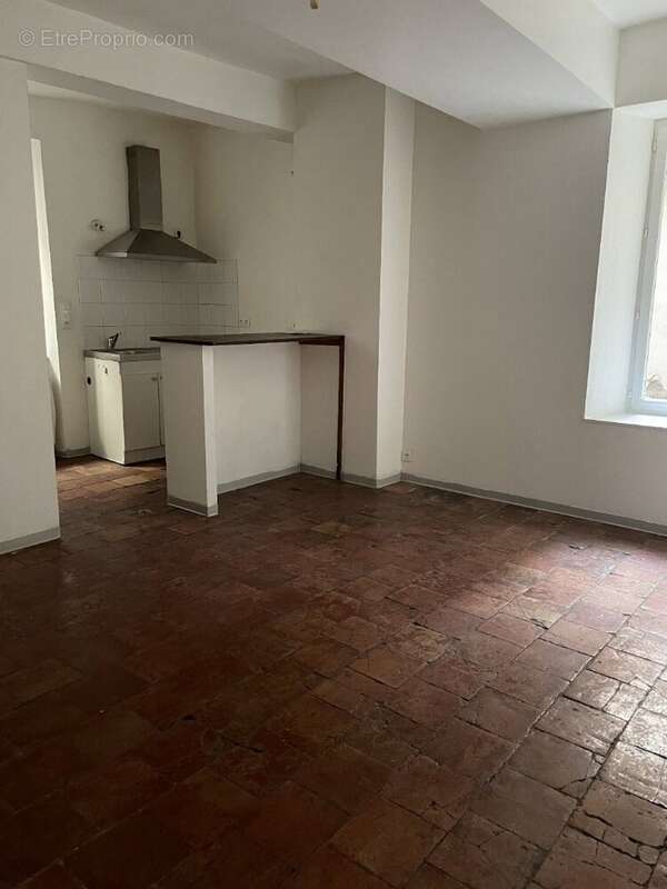 Maison à SAINT-HIPPOLYTE-DU-FORT