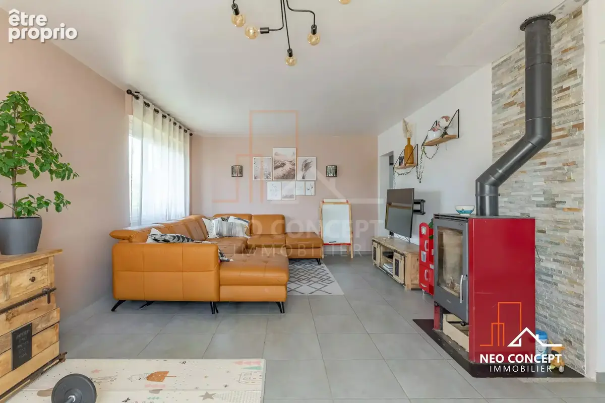 Belle maison de 133 m2 habitables sur un terrain de 6,83 ares sis Gambsheim. - photo 4