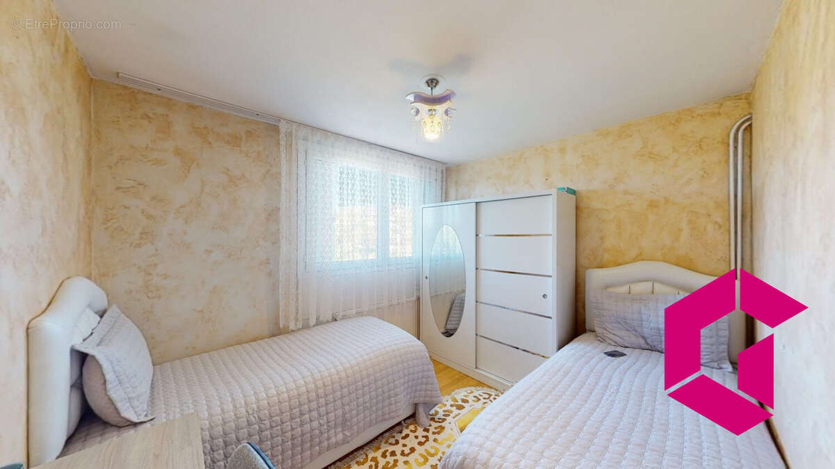 Appartement à FIRMINY