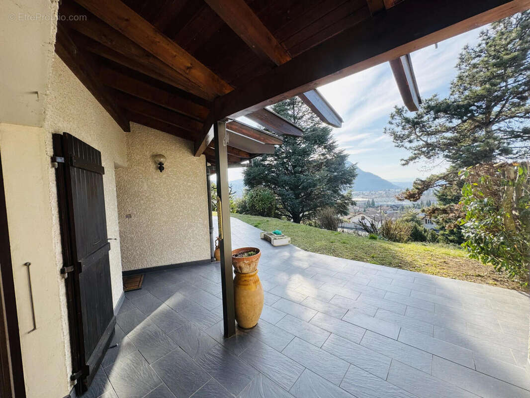 image00017 - Maison à VETRAZ-MONTHOUX