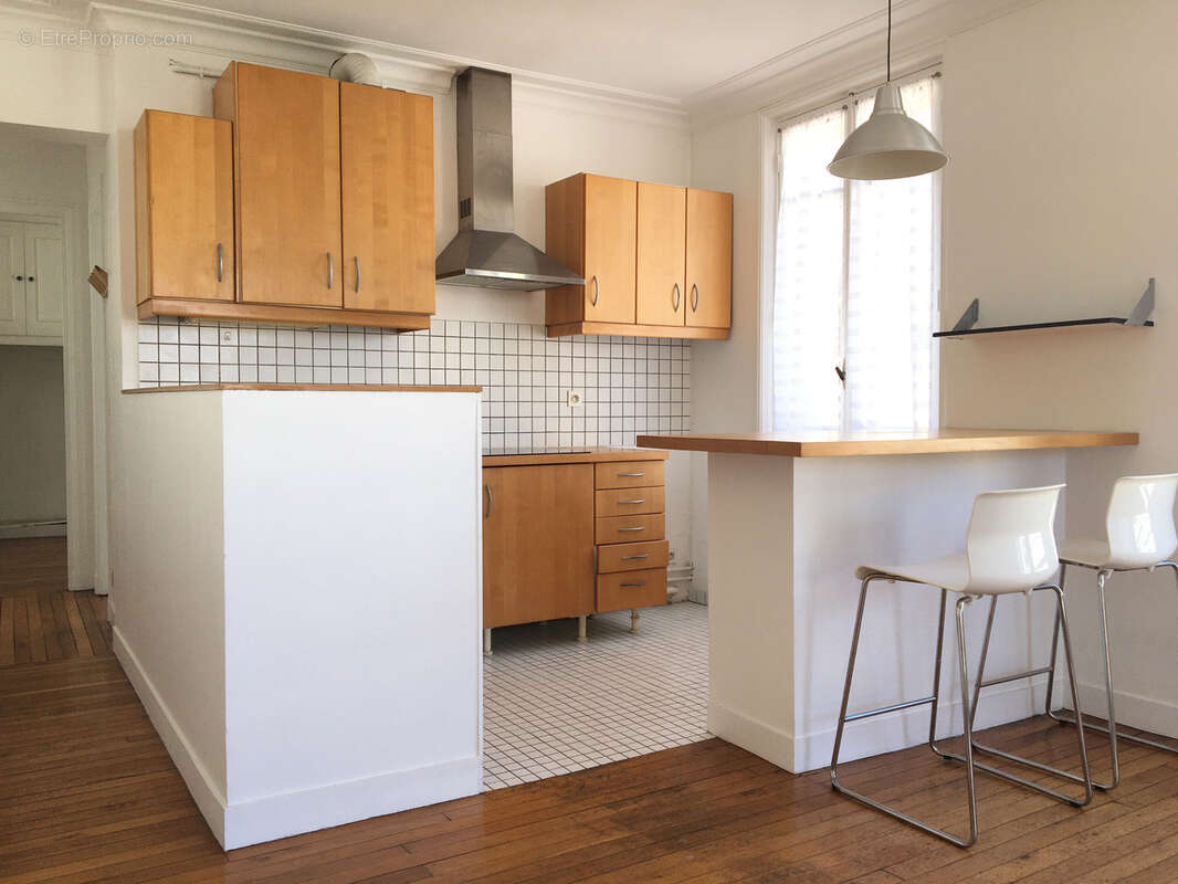 Appartement à SAINT-MAUR-DES-FOSSES