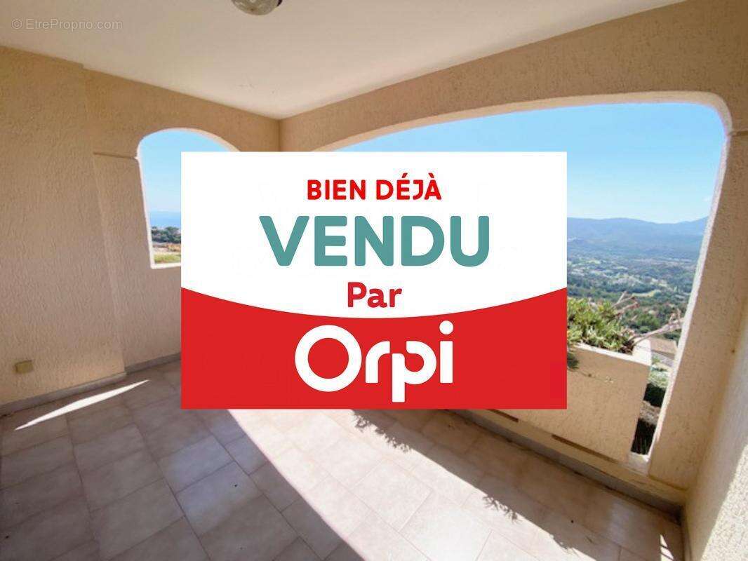 Appartement à MANDELIEU-LA-NAPOULE