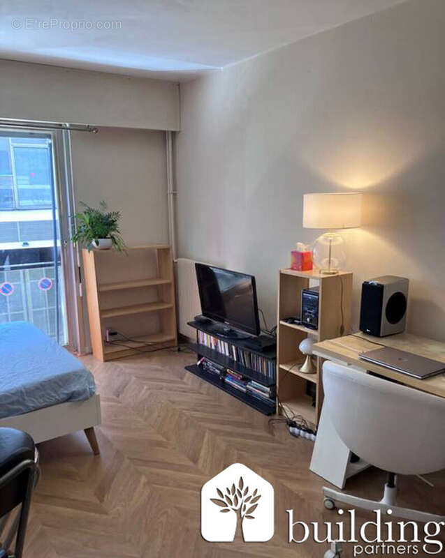 Plaine Monceau Paris 17ème - Studio 25 m² - photo 3