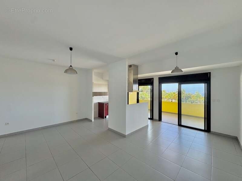 Appartement à SAINT-DENIS