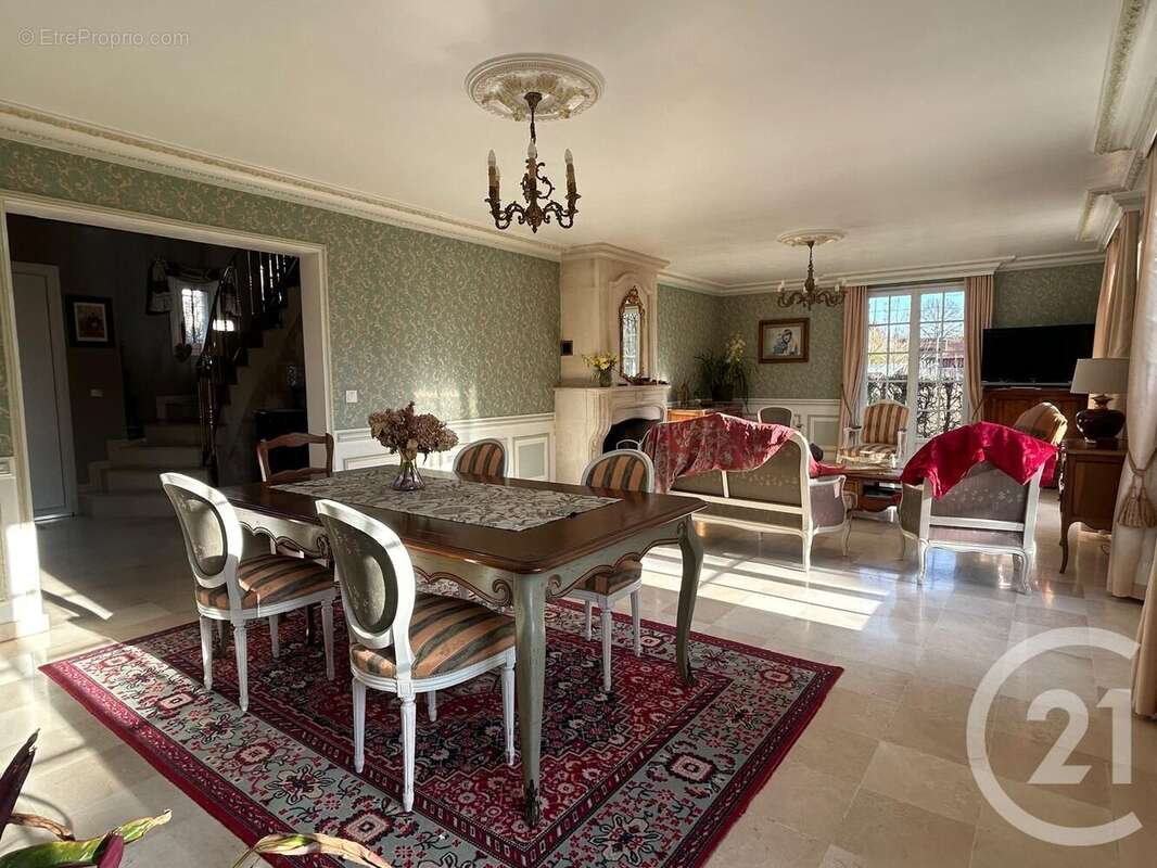 Photo 8 - Maison à THERDONNE