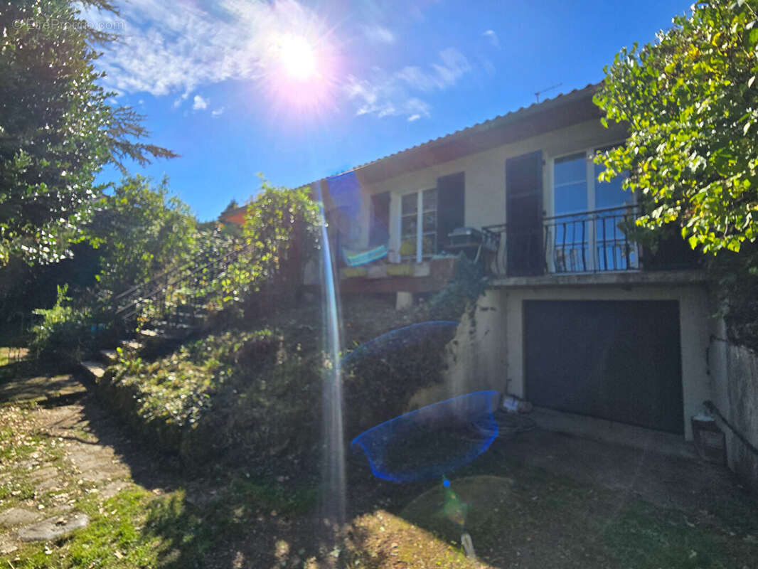 Maison à ESPALY-SAINT-MARCEL