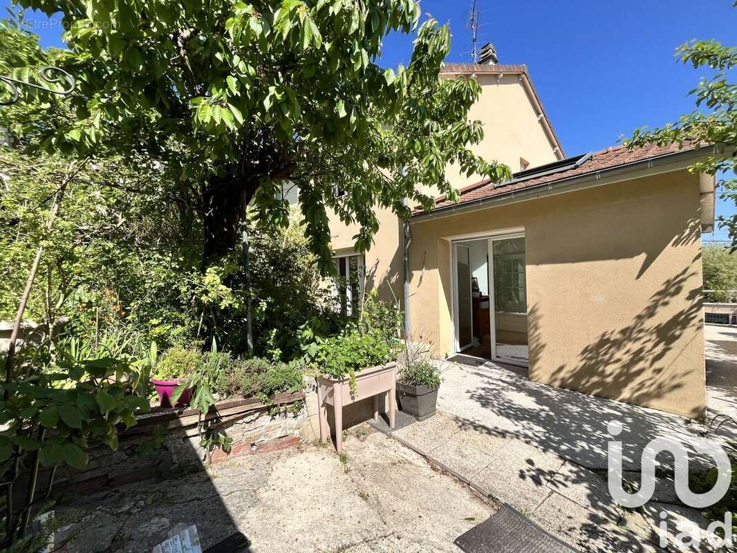 Photo 2 - Maison à SANNOIS