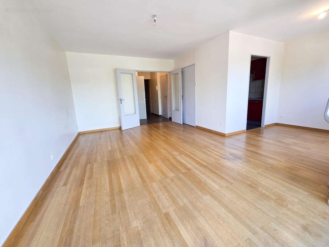 Appartement à LYON-9E