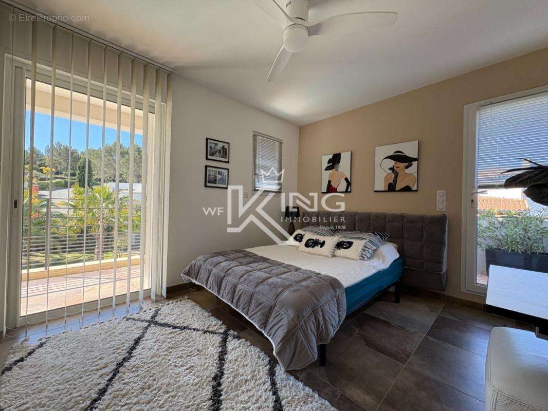 Maison à SAINT-RAPHAEL