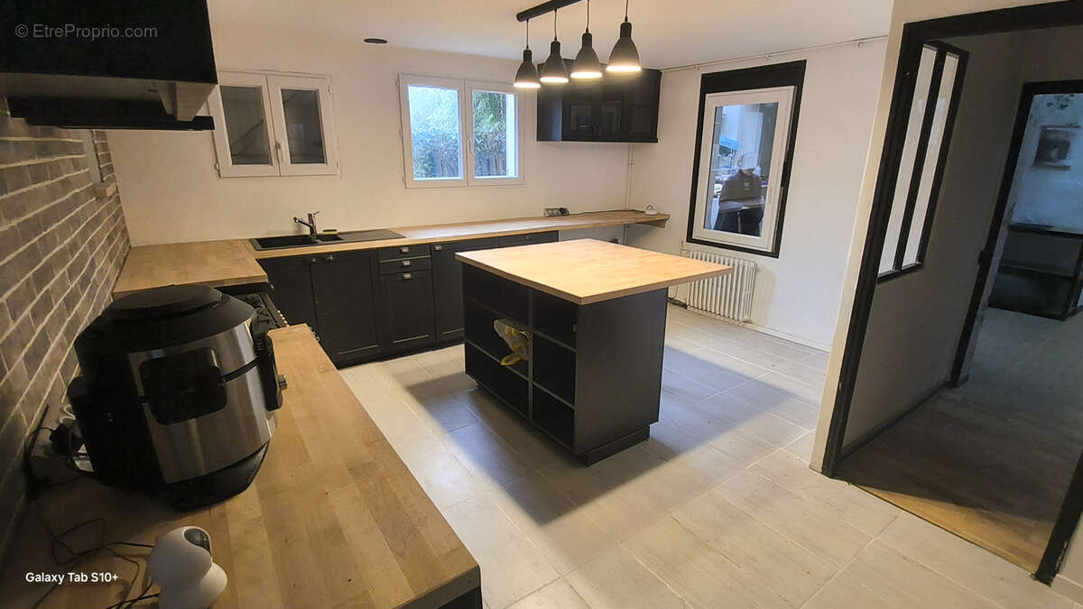 Maison à MAGNAC-BOURG