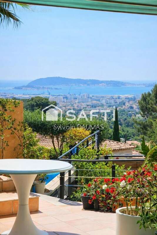 Photo 3 - Maison à TOULON