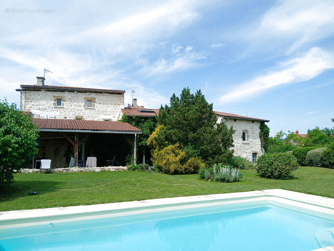 Maison à ESPIRAT