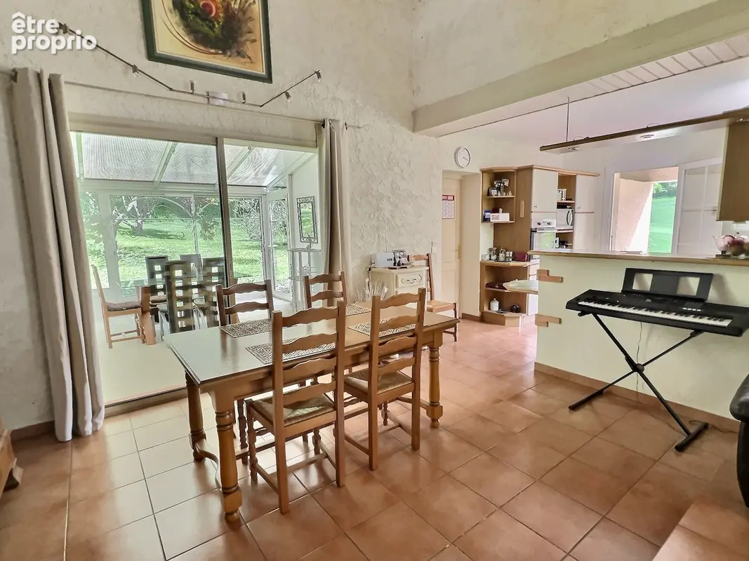 Maison provençale 121 m² avec vue exceptionnelle, secteur PUJOLS (47) Située dans un environnement campagne privilégié sur le se - photo 6