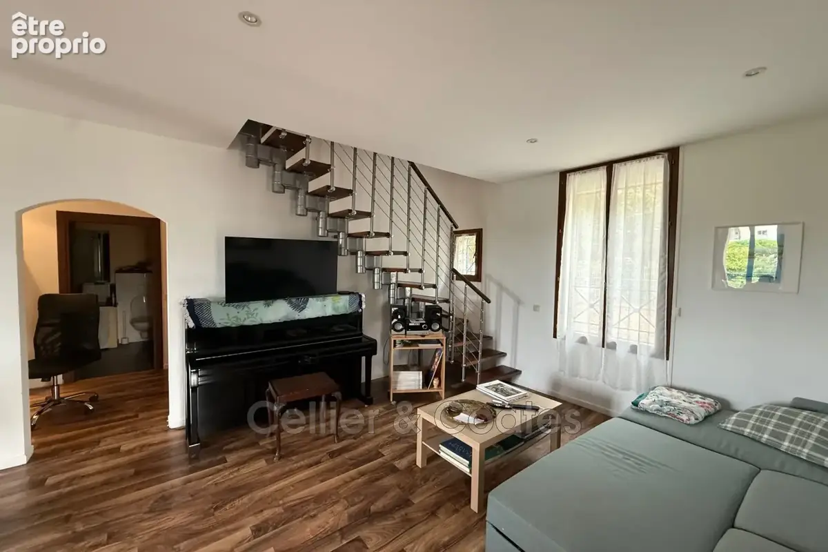 Maison 114 m² à Le Lavandou  - photo 4
