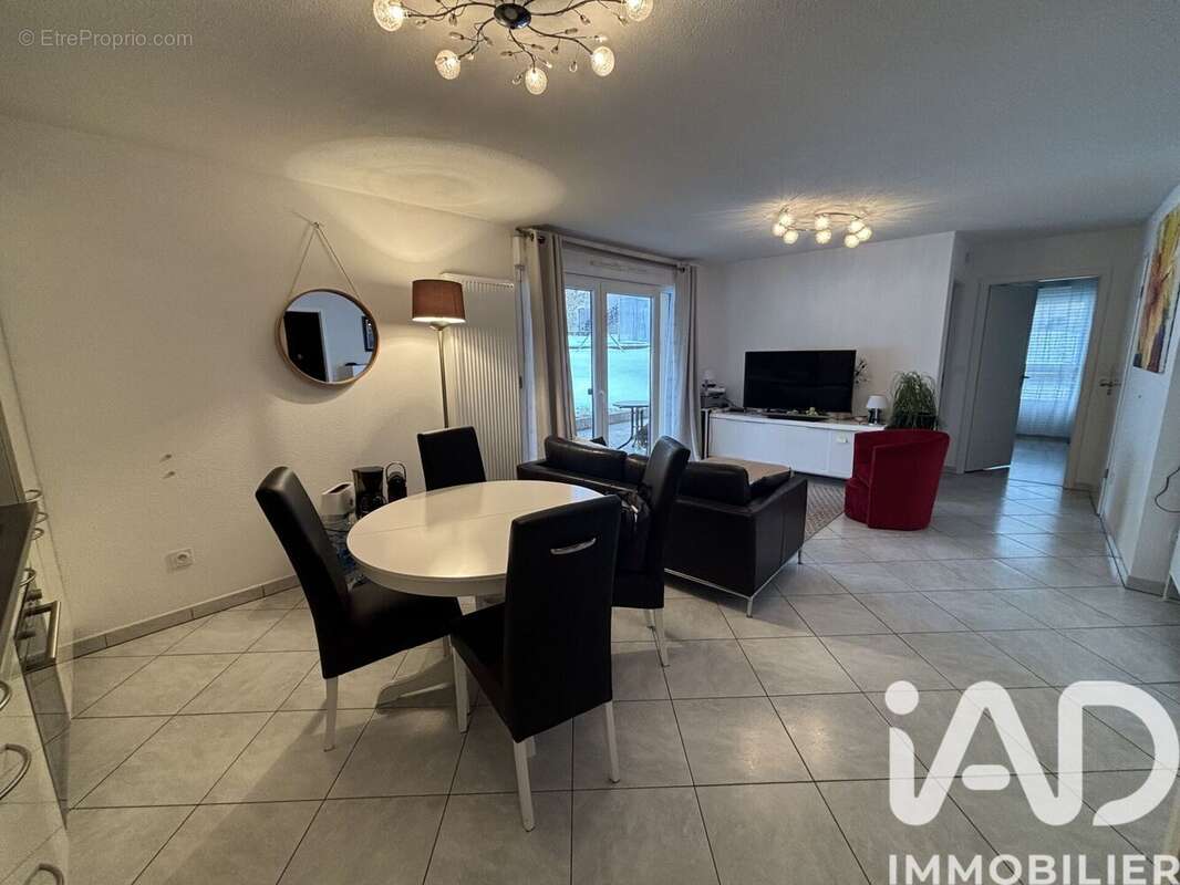 Photo 2 - Appartement à METABIEF