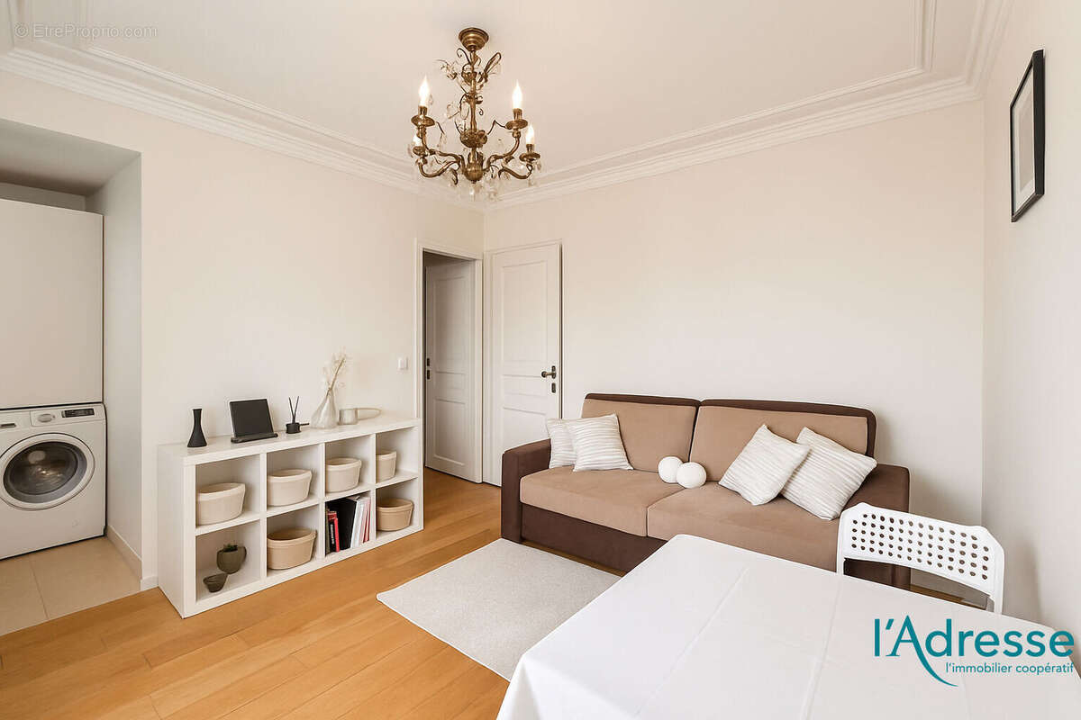Appartement à PARIS-11E