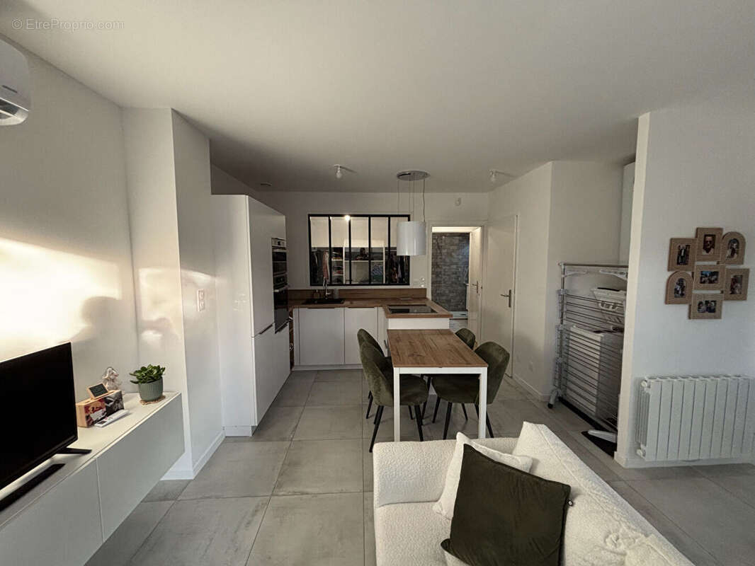 Appartement à LA BOISSE