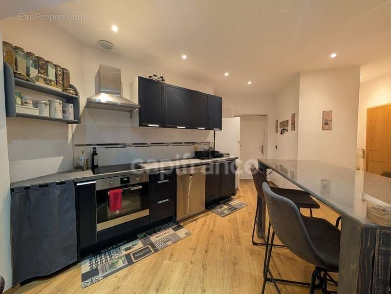 Appartement à DRUMETTAZ-CLARAFOND