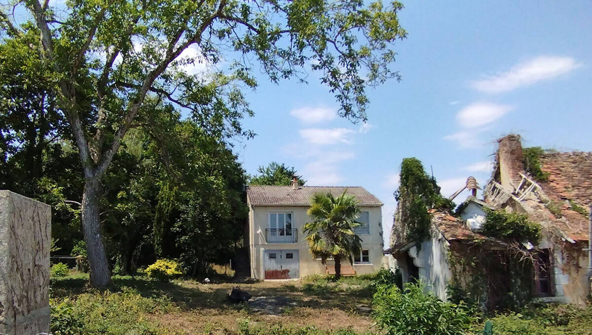 Maison à MARTIZAY