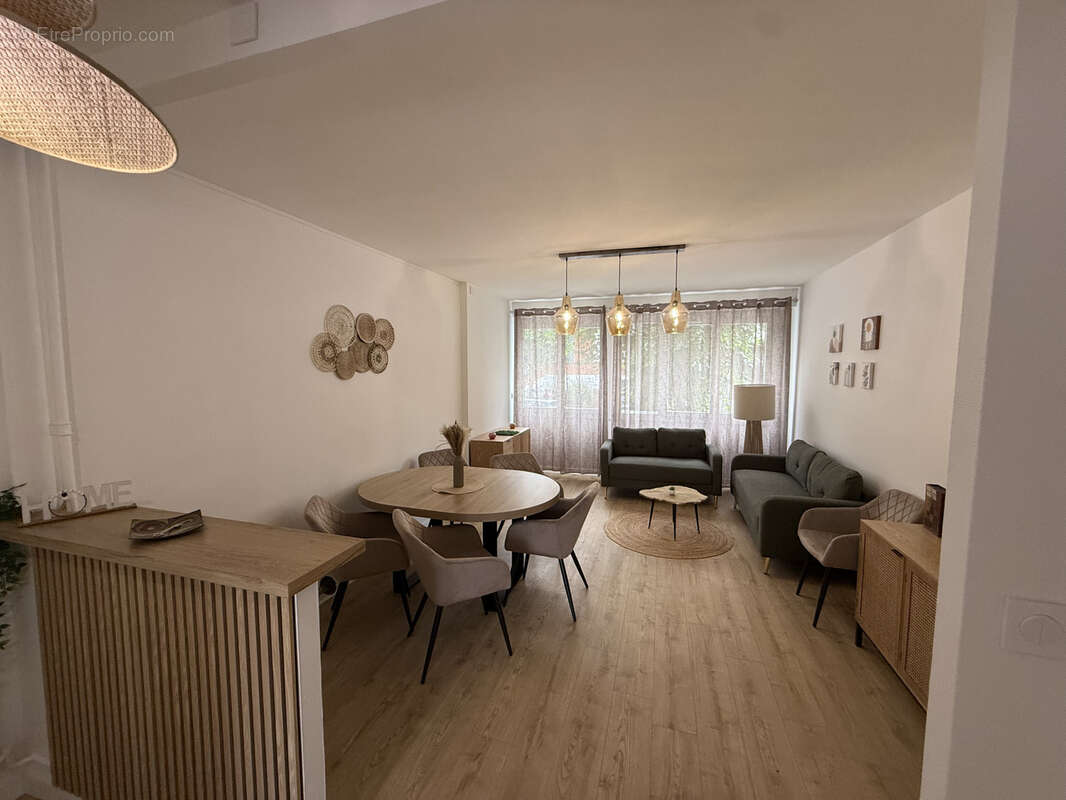 Clermont Ferrand Salins superbeT4  de 85 m2, 3 chambres, libre, garage, cave et terrasse 189000€ FAI - photo 11