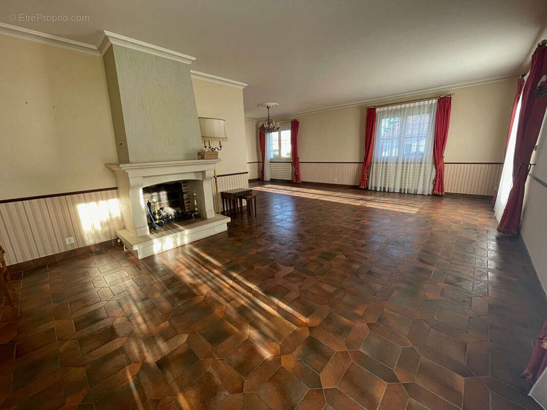 Maison à BUXEROLLES