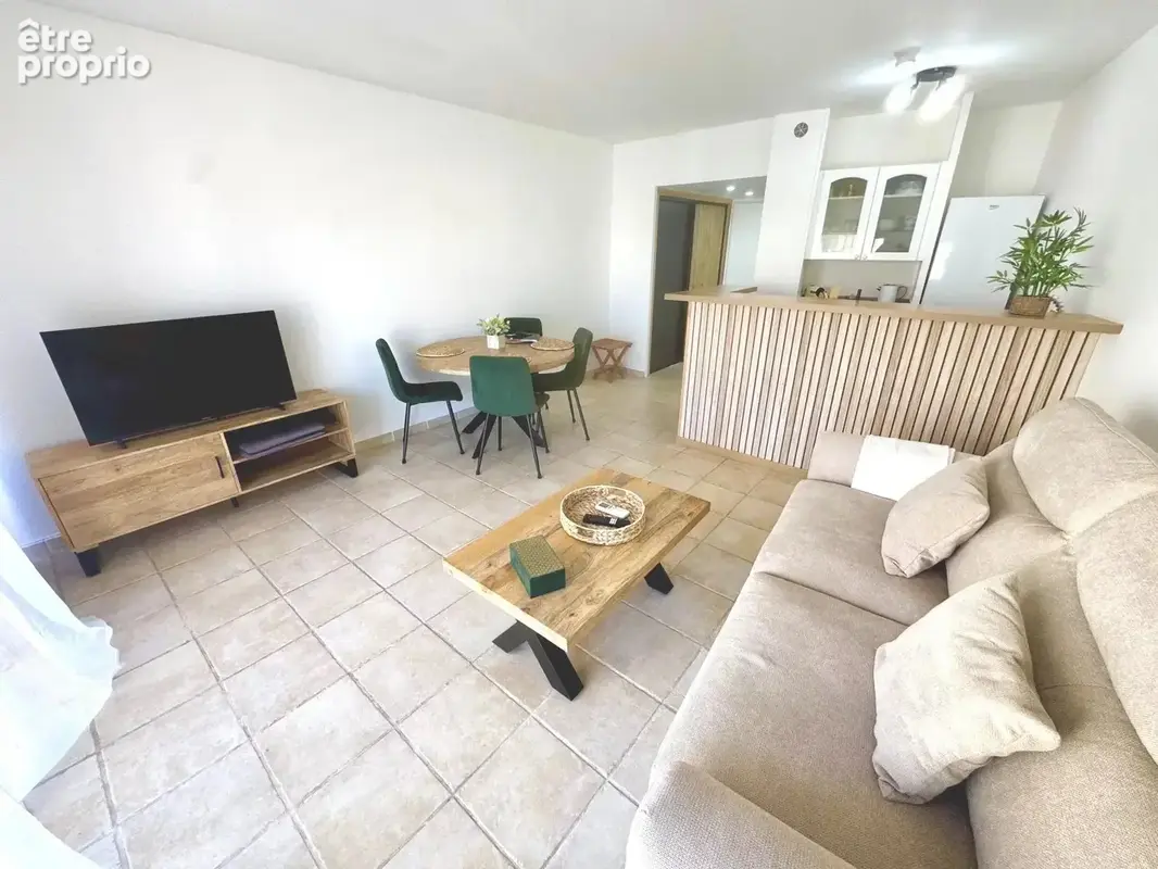 Cannes Vente vaste studio au pied des plages - photo 5