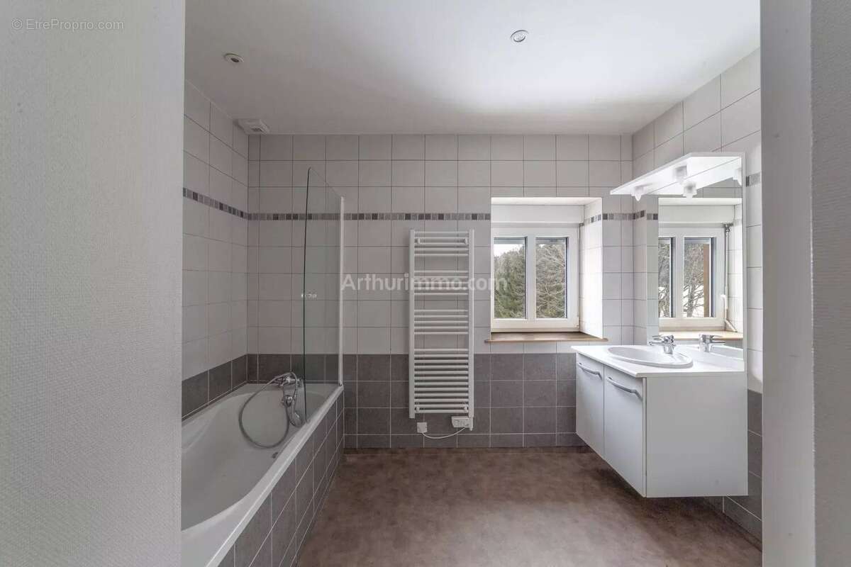 Appartement à MORTEAU