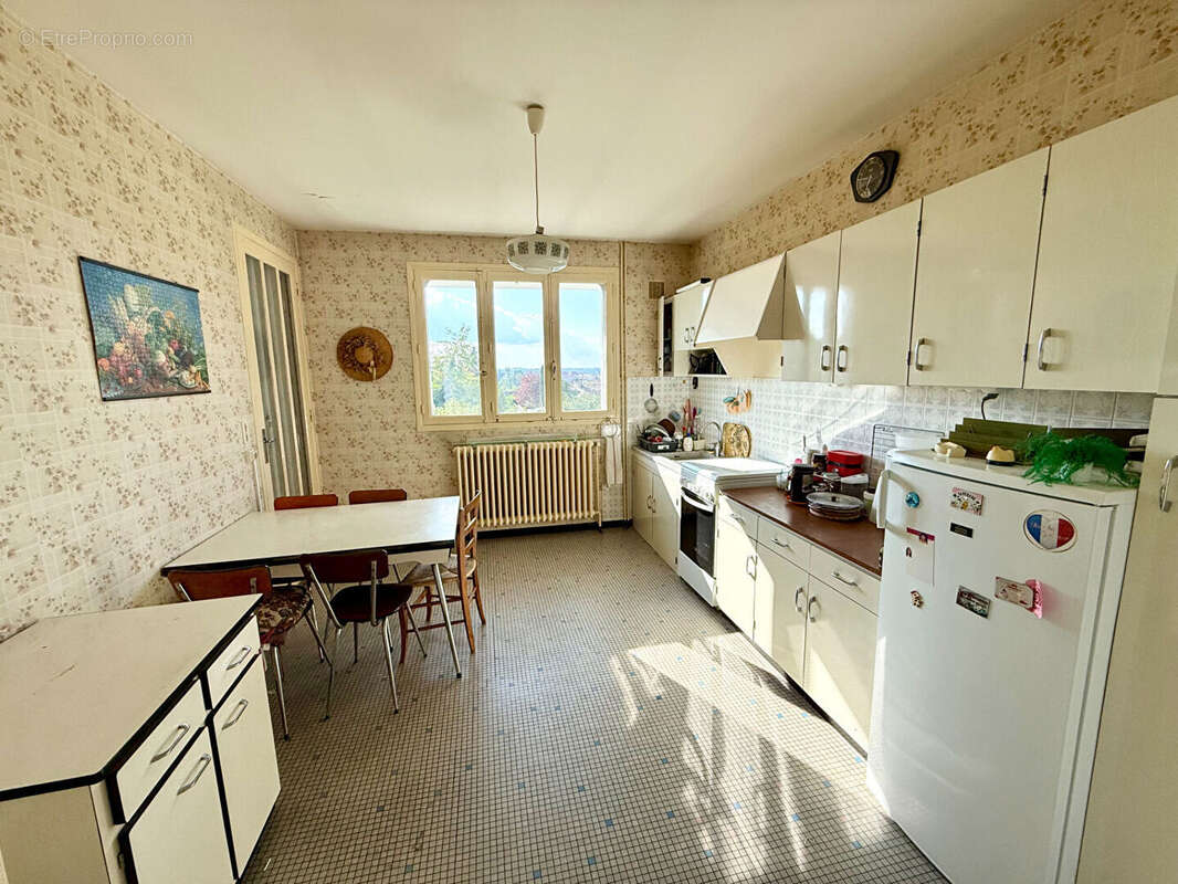 Maison à YZEURE