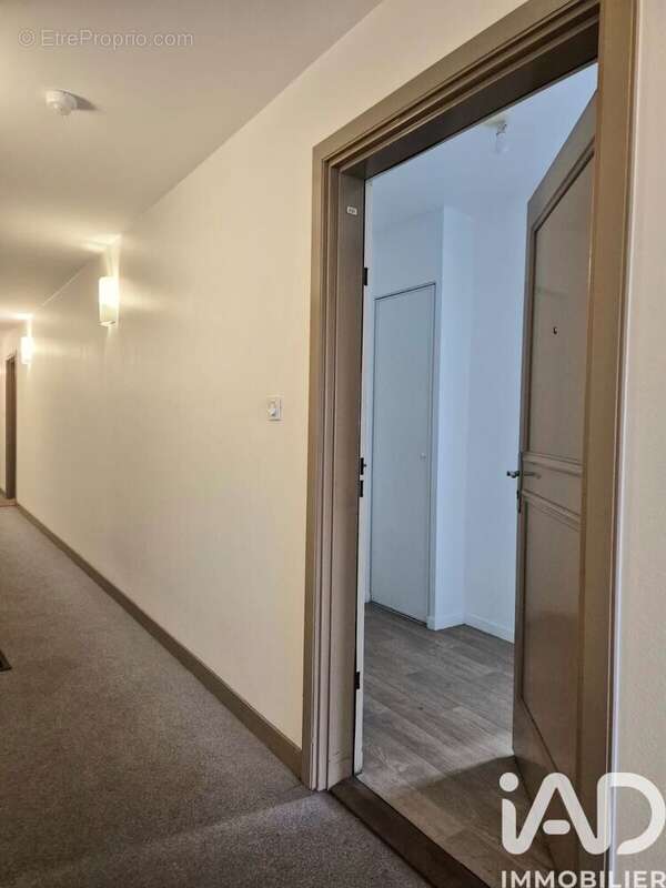 Photo 2 - Appartement à SAINT-PIERRE-DU-PERRAY