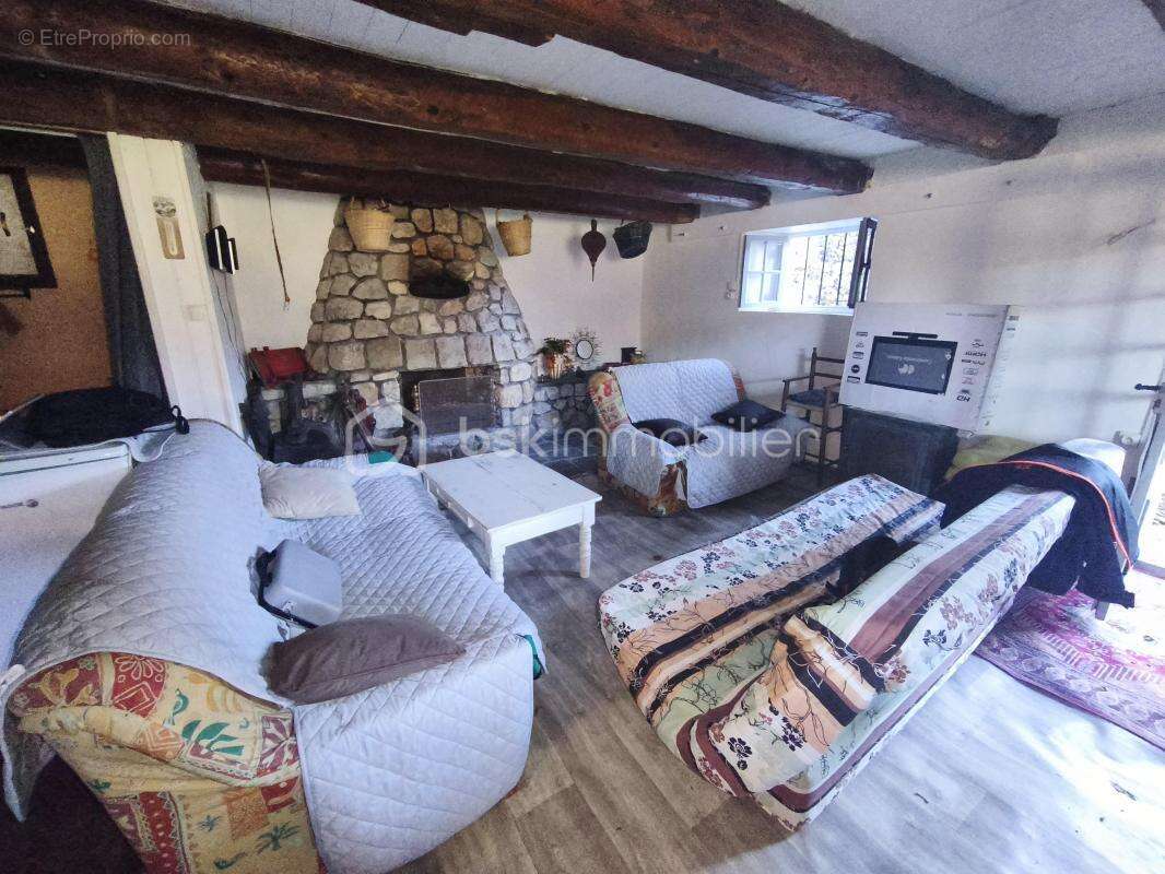 Maison à CAMPAN