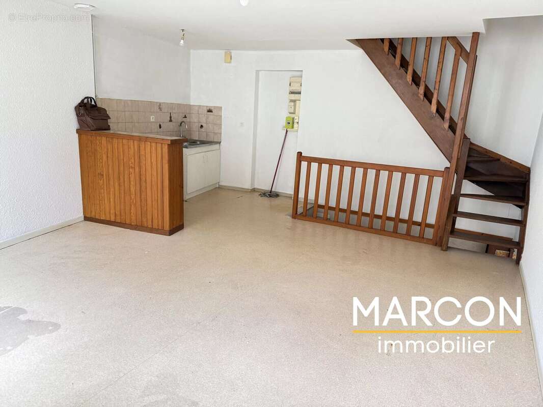 Appartement à SAINT-VAURY