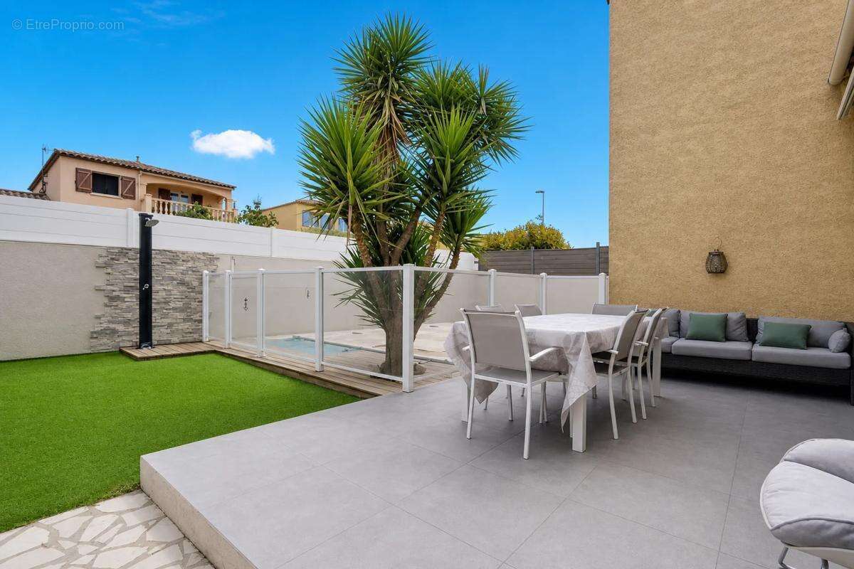 Maison 110m² avec piscine à Gigean - photo 2