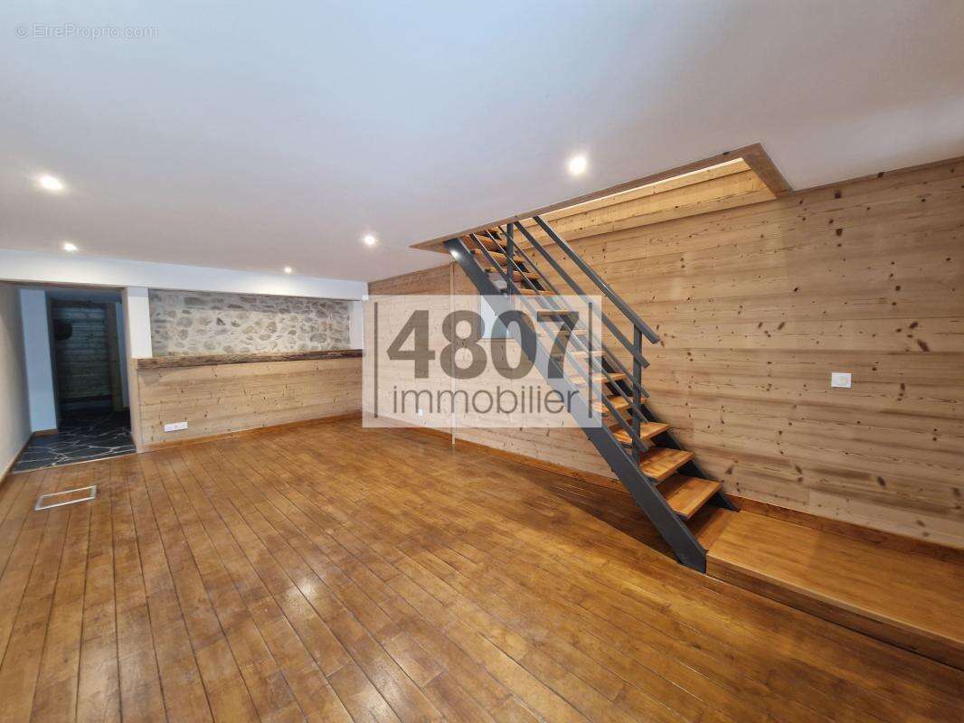 Appartement à HABERE-LULLIN