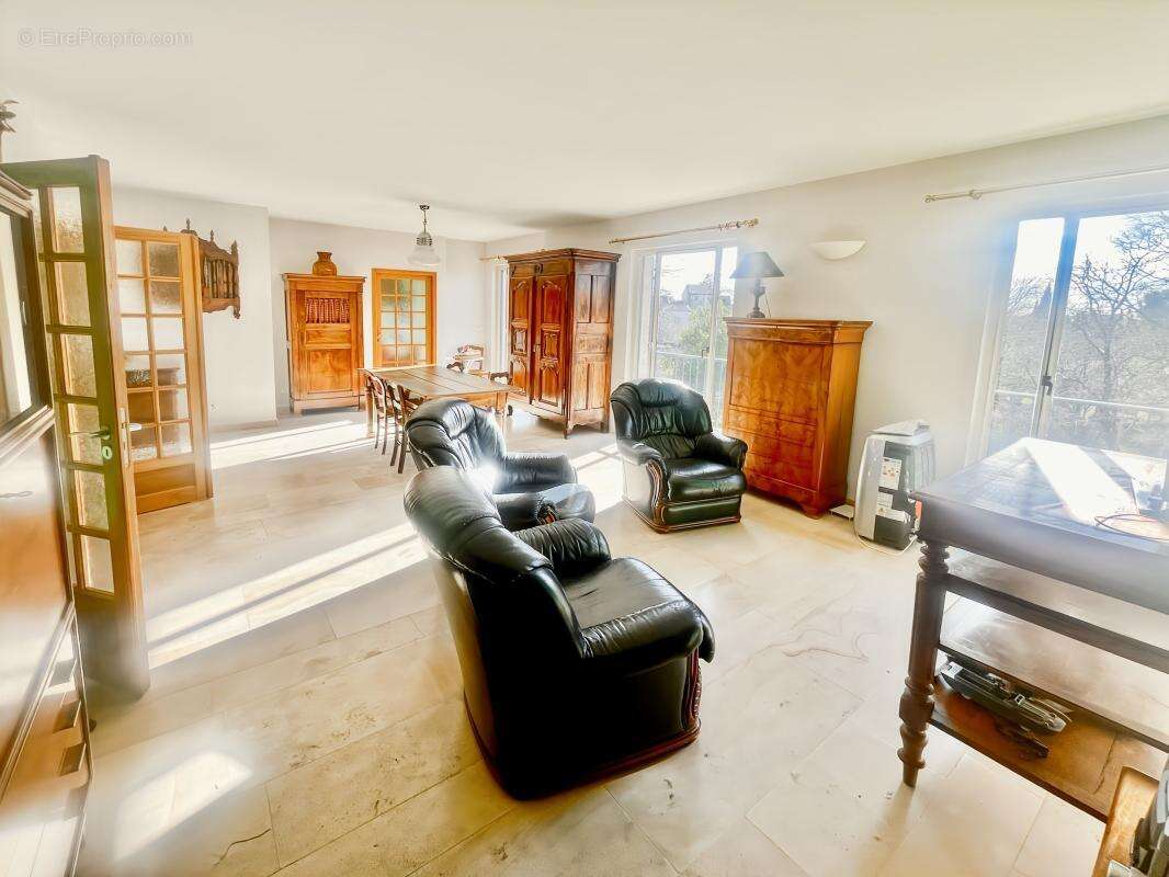 Appartement à UZES