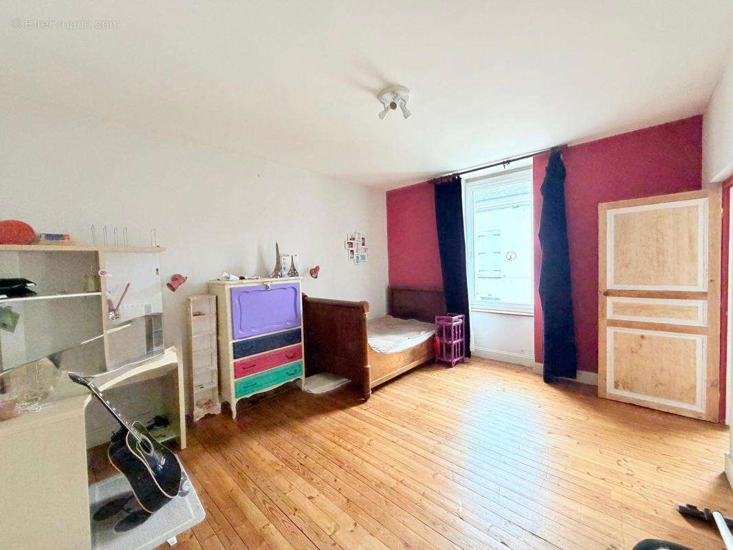 Maison coeur de Trémentines, 10 pièces, 237 m² - photo 9