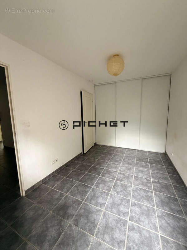 Appartement à MARTIGNAS-SUR-JALLE