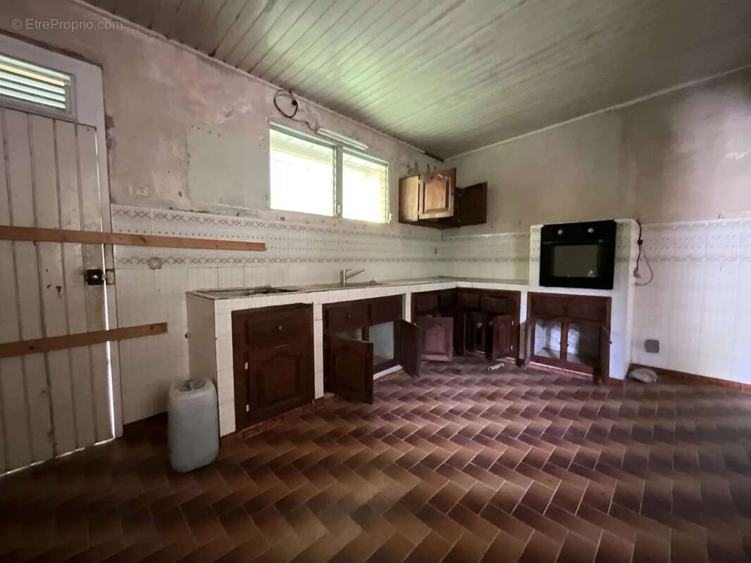 Maison à RIVIERE-SALEE