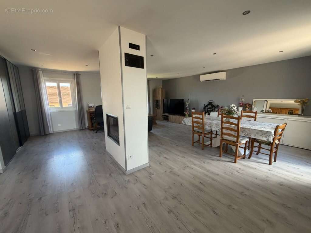 Maison 6 pièces 144m2 le breuil - photo 2