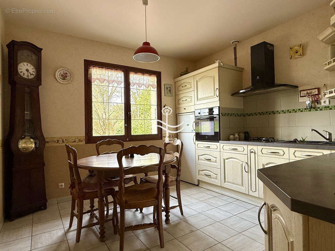Maison à BRETTEVILLE-SUR-LAIZE