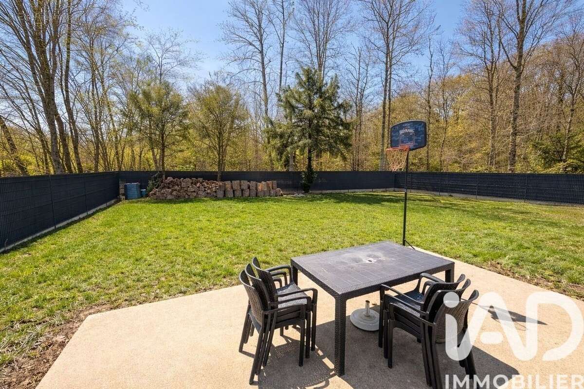 Photo 3 - Maison à SAINT-JEAN-DE-BRAYE