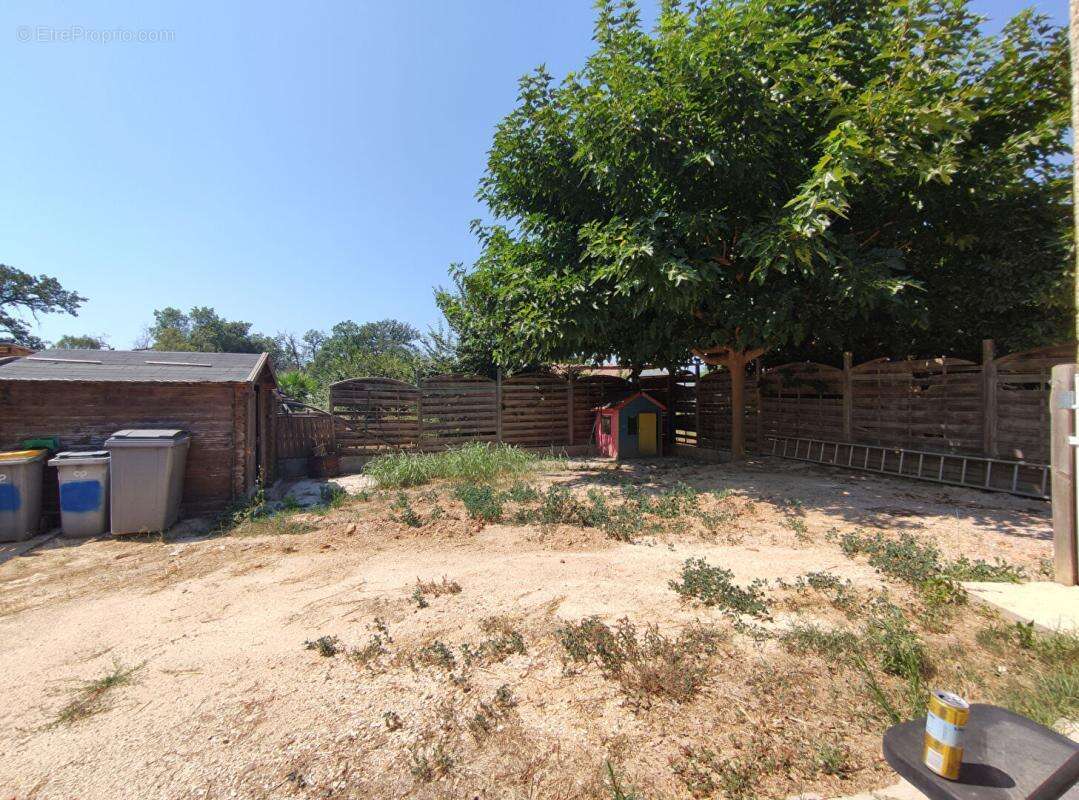 Terrain Hyeres 300 m2 Non constructible avec électricité solaire, forage et fosse sceptique Habitation légère - photo 17